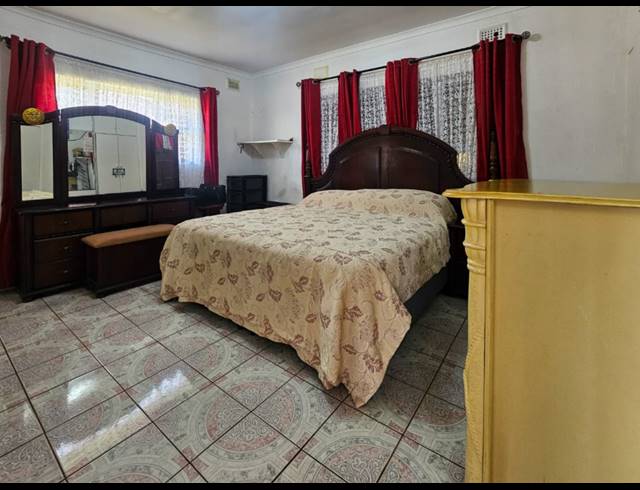 4 BEDROOM HOUSE FOR SALE IN WEST RIDING